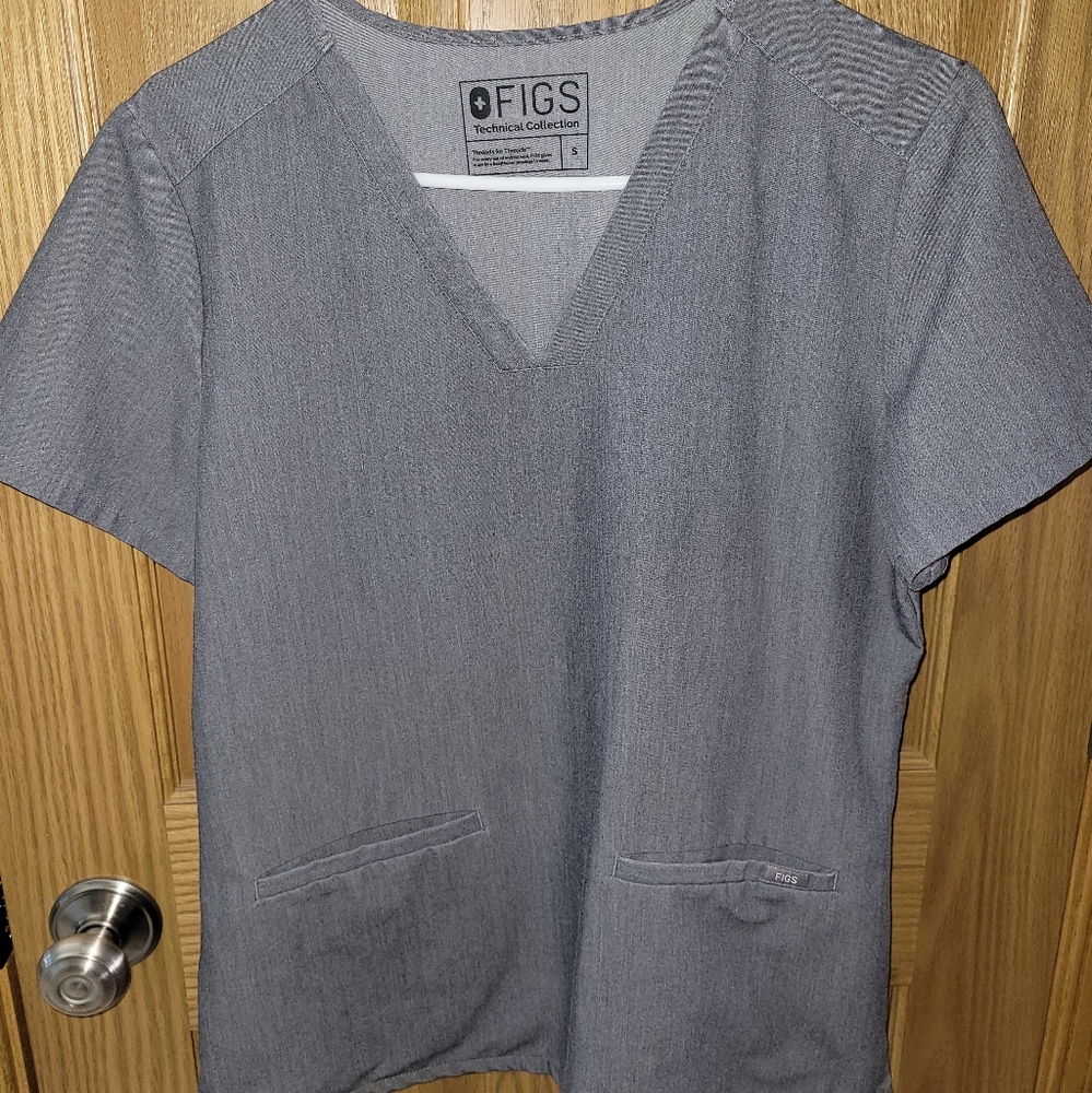 Figs Technical Top - image 1